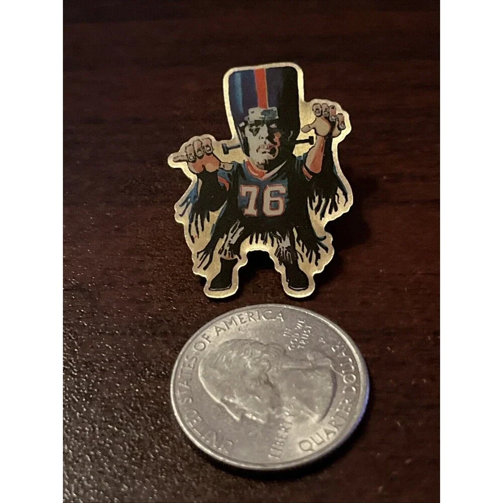 Vintage Coca-Cola NFL Monsters Of The‎ Gridiron John “Jumbo” Elliott Pin